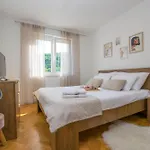 公寓 Molly 里耶卡
