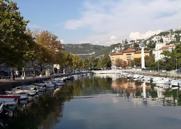 아파트 Molly 리예카