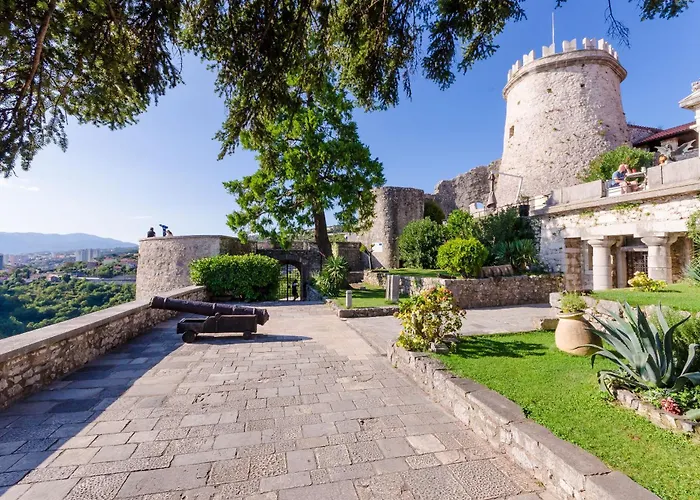 아파트 Molly 리예카